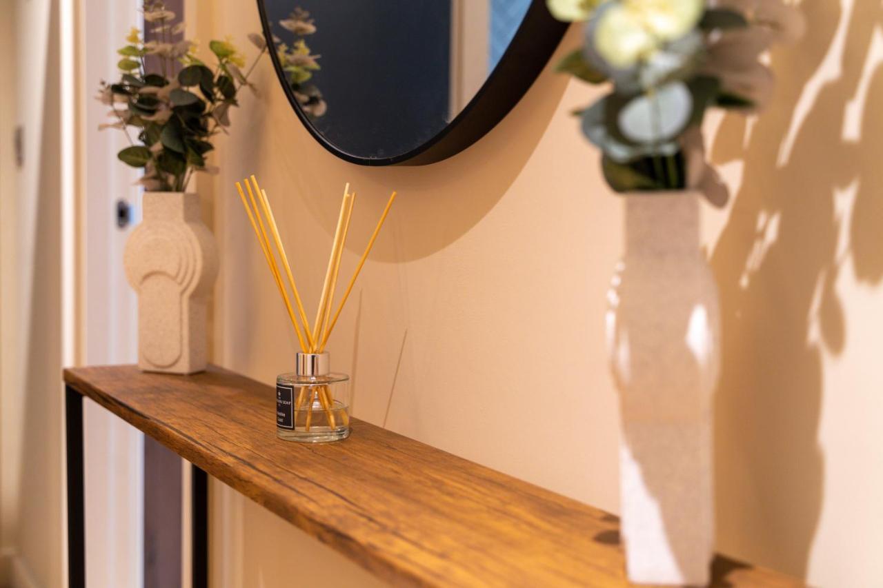 Appartement Entire 2 Bed - Free Parking - No. 35 - The Cosy Collection Ltd à York Extérieur photo